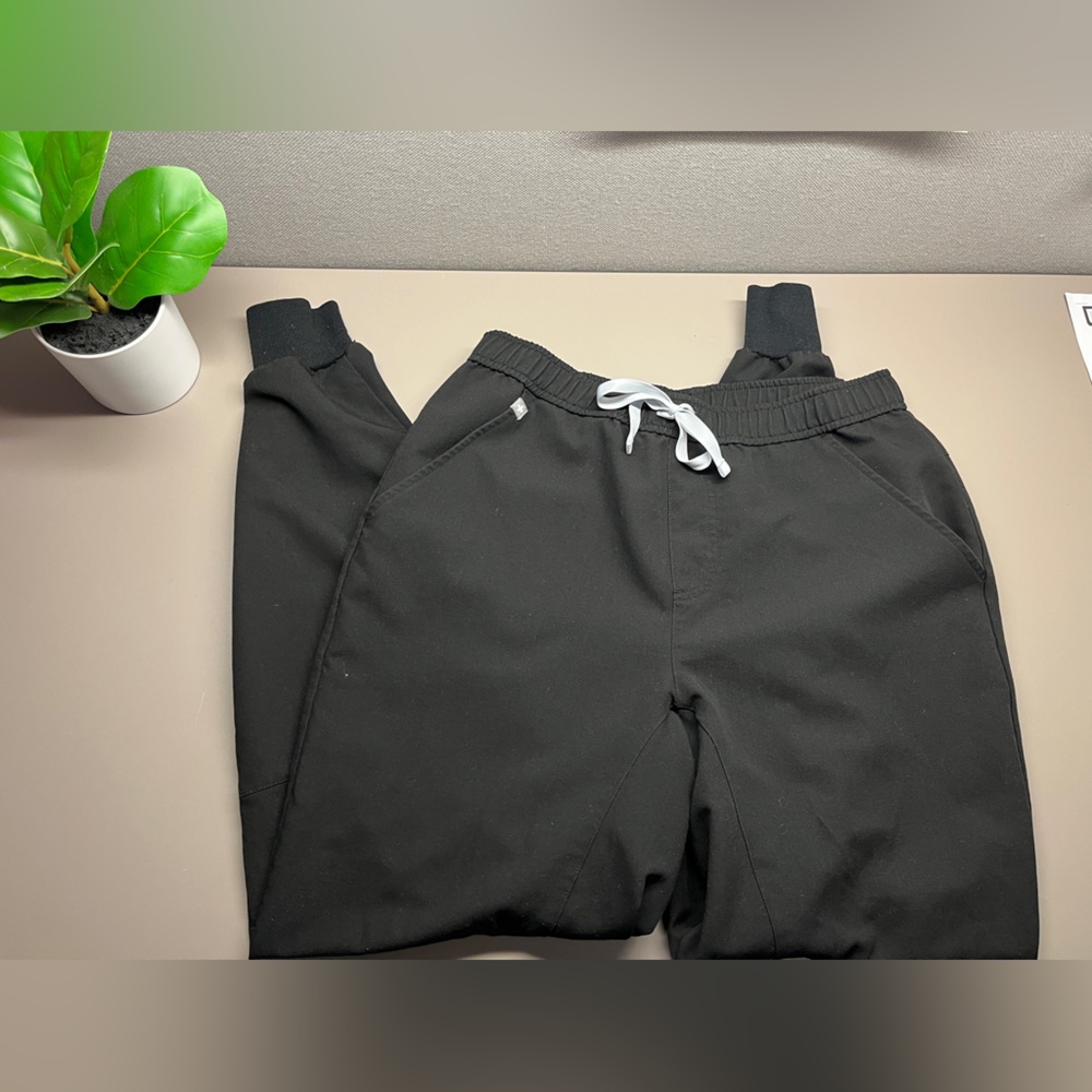 Figs Jogger Scrubs